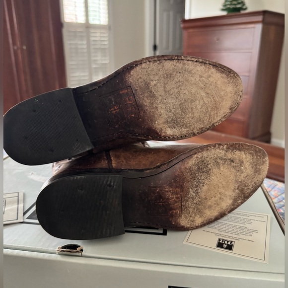 Frye Boots. Wyatt Overlay. - Picture 6 of 8